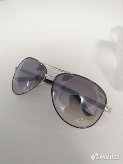 Солнцезащитные очки женские