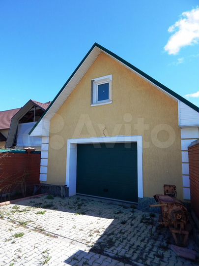 Коттедж 455,5 м² на участке 10 сот.