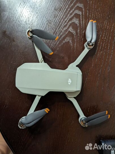 Квадрокоптер dji mini 2