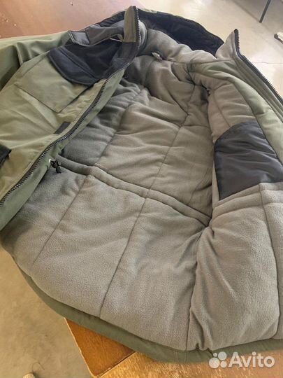 Зимний костюм комбинированный новый