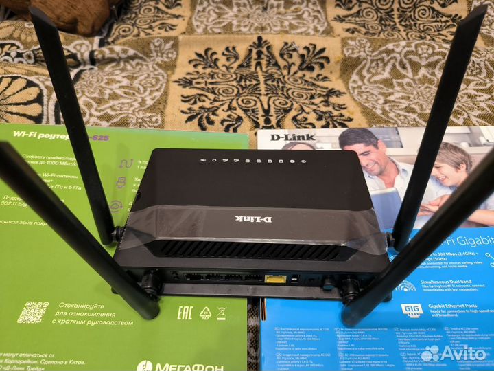 Роутер D-link DIR-825/FR1000-1/Мегафон