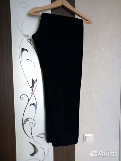 Спортивный костюм женский новый 46 48