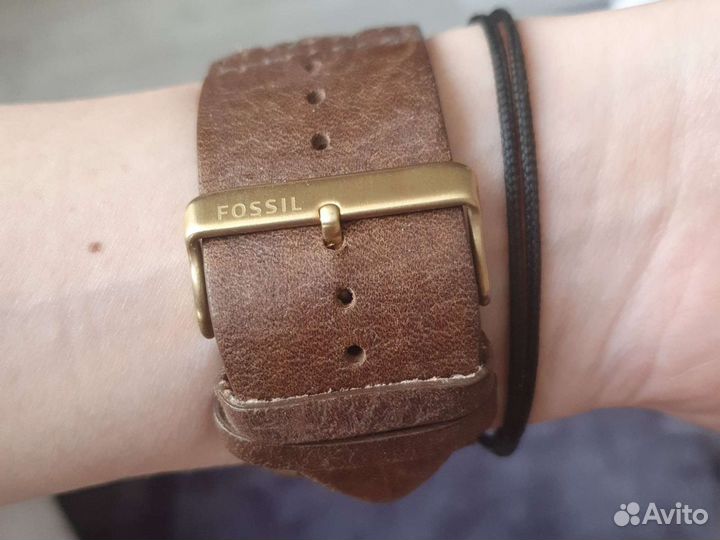 Часы Fossil
