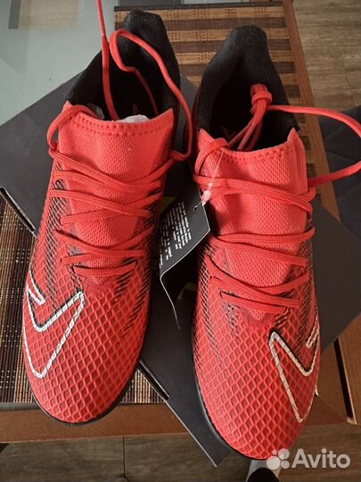 Футбольные бутсы Demix новые 38-39 размер