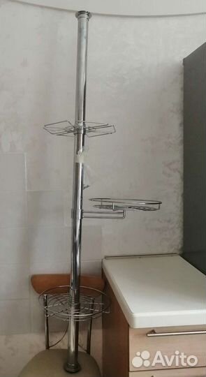 Барная стойка с корзинами