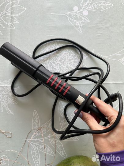 Выпрямитель для волос Loreal