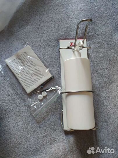 Локтевой дозатор для антисептика