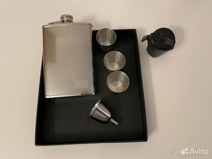 Подарочный набор S.Quire Фляга стаканчики воронка