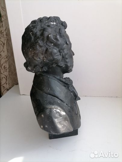 Бюст А.С. Пушкина, скульптор Дыдыкин Н.В., силумин