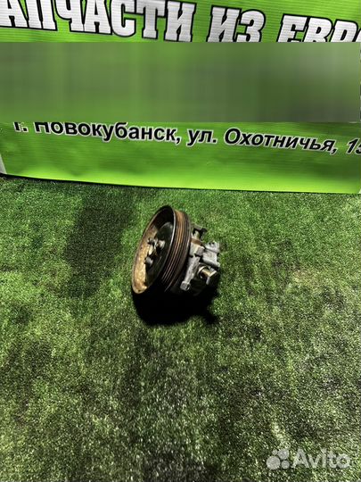 Насос гура Volkswagen Transporter 2.4 TDI AAB