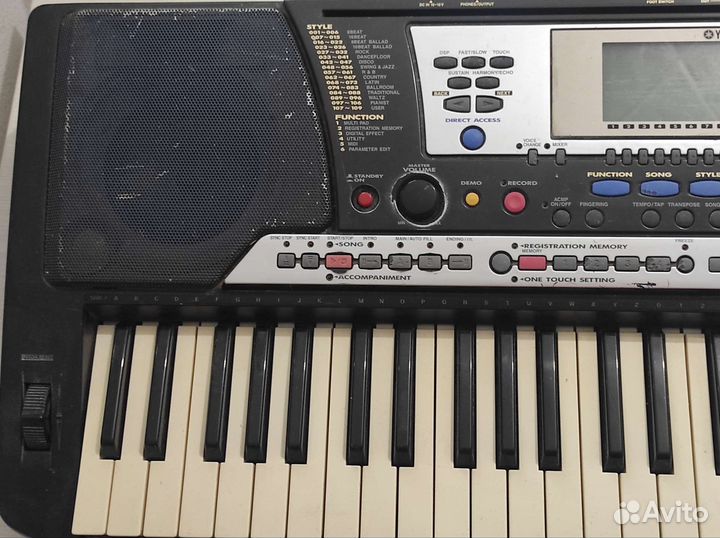 Синтезатор yamaha PSR540