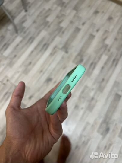 Чехол на iPhone 13 pro