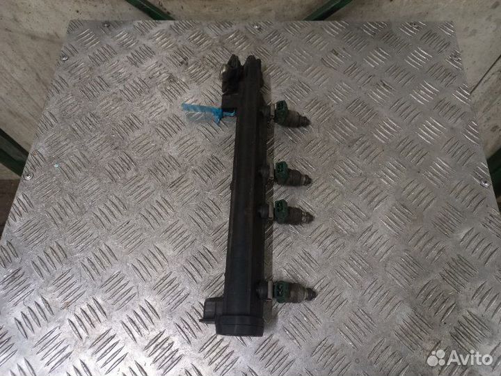 Форсунки топливные Volkswagen Golf 4 1.6 AKL