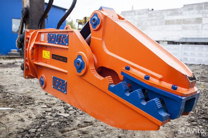Гусеничный экскаватор Komatsu PC300-8, 2012