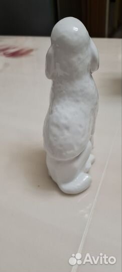 Статуэтка белый пудель