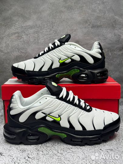 Кроссовки Nike Air Max Tn Plus