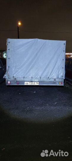 Прицеп вектор лав 81012В с тентом