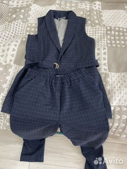 Школьный костюм