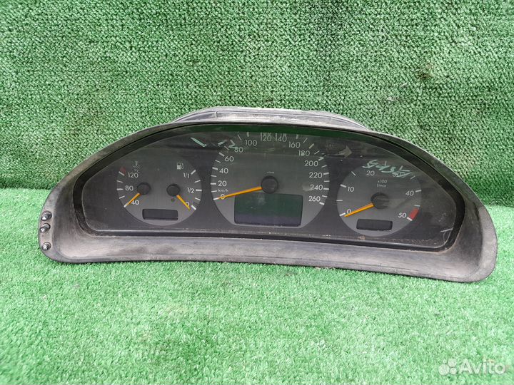 Панель приборов Mercedes w210 рестайлинг