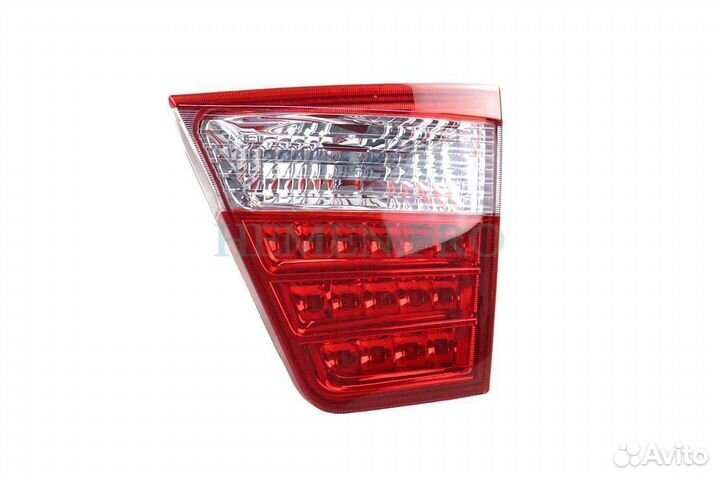 Фонарь задний правый внутренний Sauvana