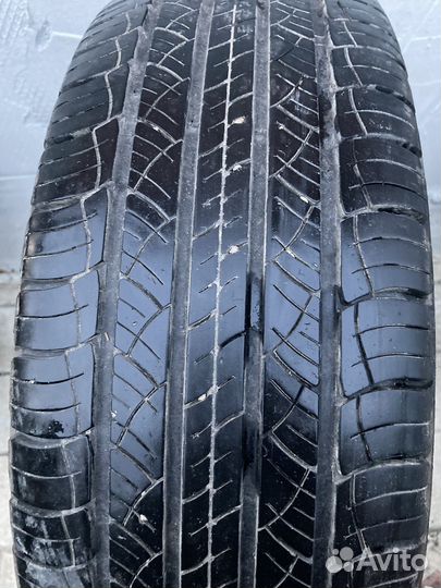 Michelin Latitude Tour HP 205/70 R15 96H