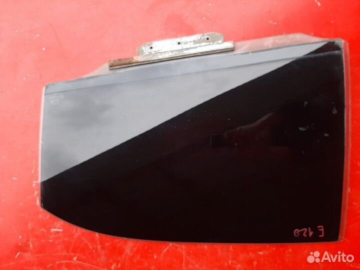 Стекло двери заднее левое Toyota Corolla E120