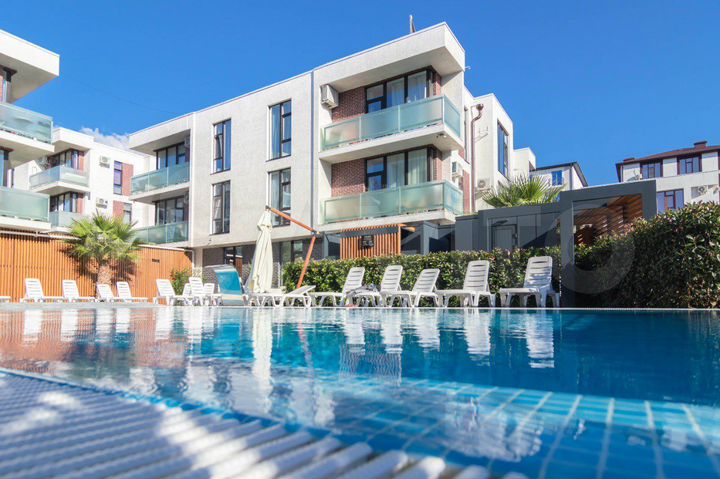 1-к. квартира, 42 м², 1/3 эт.