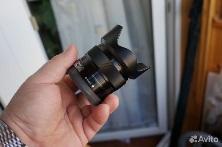 Объективы для Sony Е