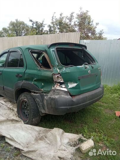 Kia Sorento 2.5 МТ, 2003, битый, 280 000 км