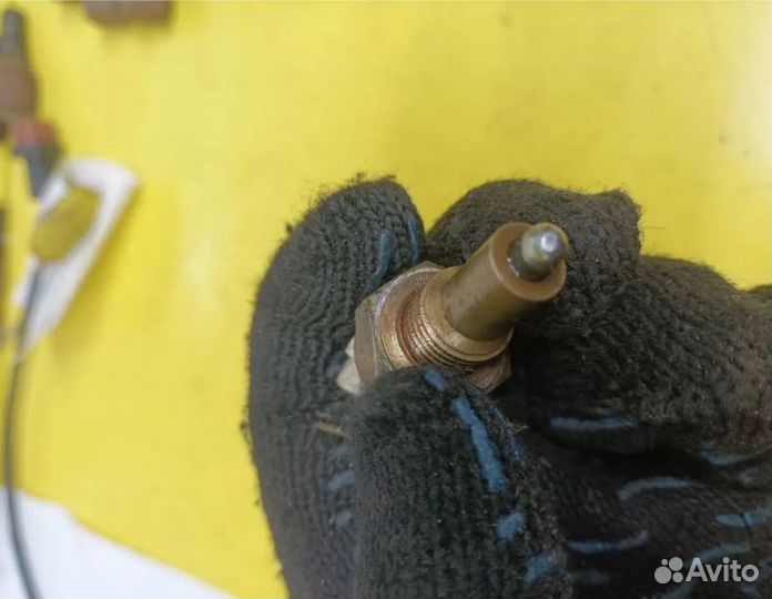 Датчик задней скорости MA-100 Peogeot 406