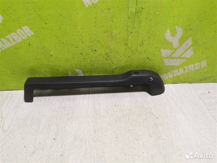 Накладка (кузов внутри) Шкода Октавия А4