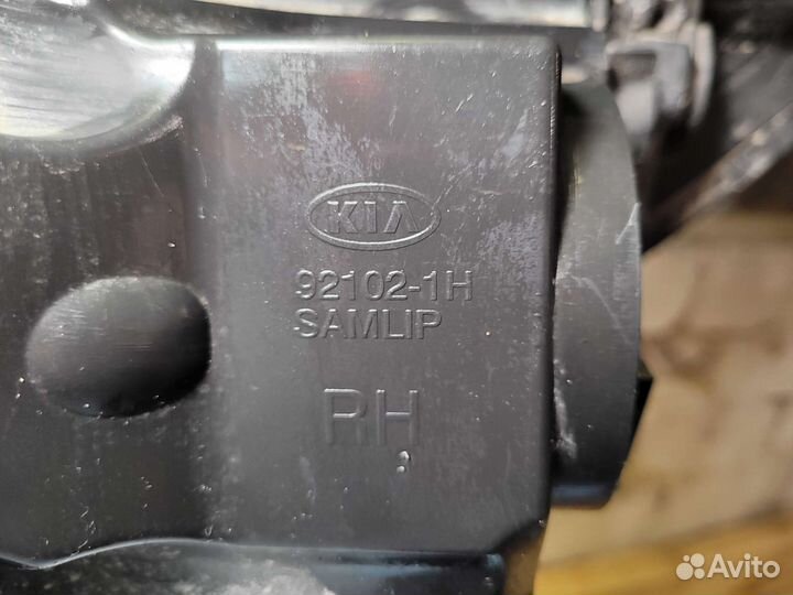 Фара правая kia ceed 2010