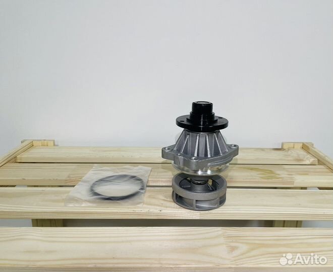 Водяной насос (помпа) BMW M52 M54 E39 E46 E60