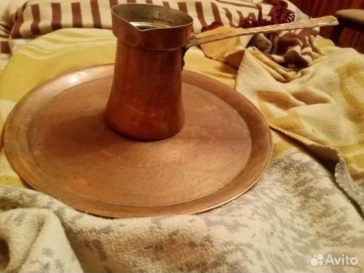 Старая медная турка с подносом времен СССР