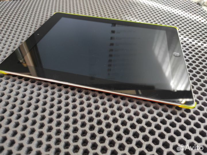 Apple iPad 2 16gb Wi-Fi+3G A1396