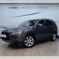 Mitsubishi Outlander 2.4 CVT, 2010, 323 835 км, с пробегом, цена 1 075 000 руб.