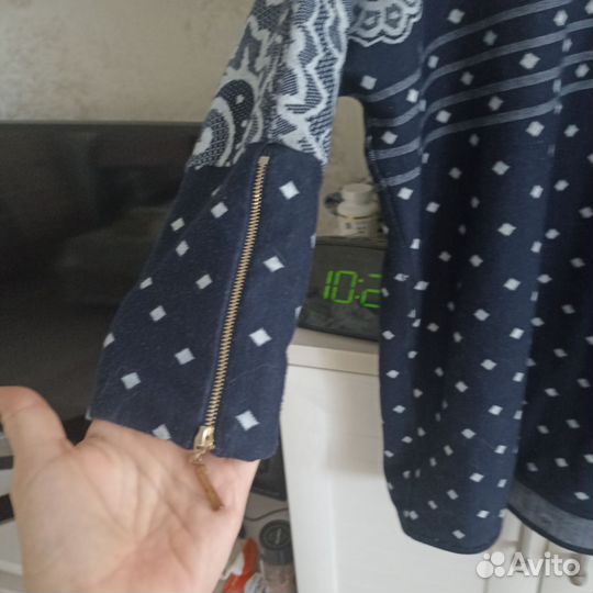 Кофточки женские 48 50