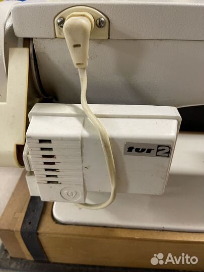 Швейная машина Чайка 132м