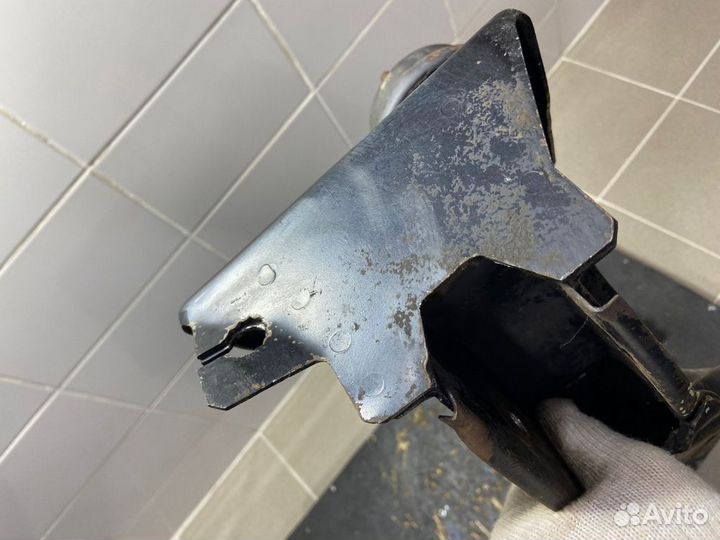 Балка передняя Ford Scorpio 1986г