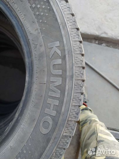 Kumho WinterCraft SUV Ice WS51 225/65 R17 106T