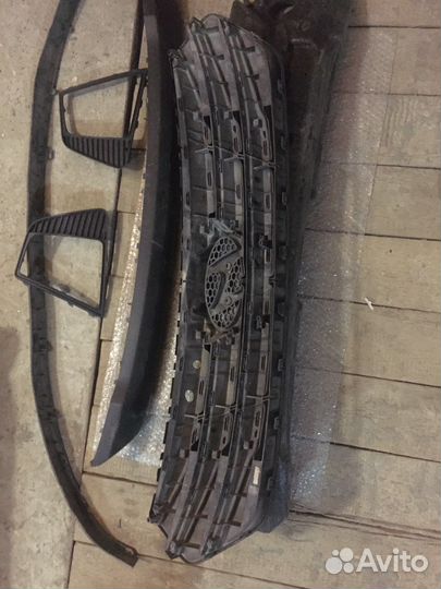 Решетка радиатор Хендай Крета оригинал