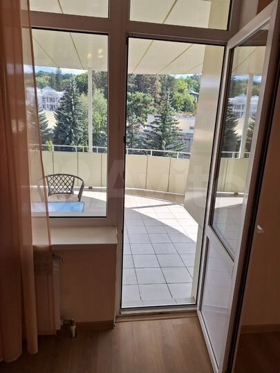 3-к. квартира, 150 м², 3/3 эт.