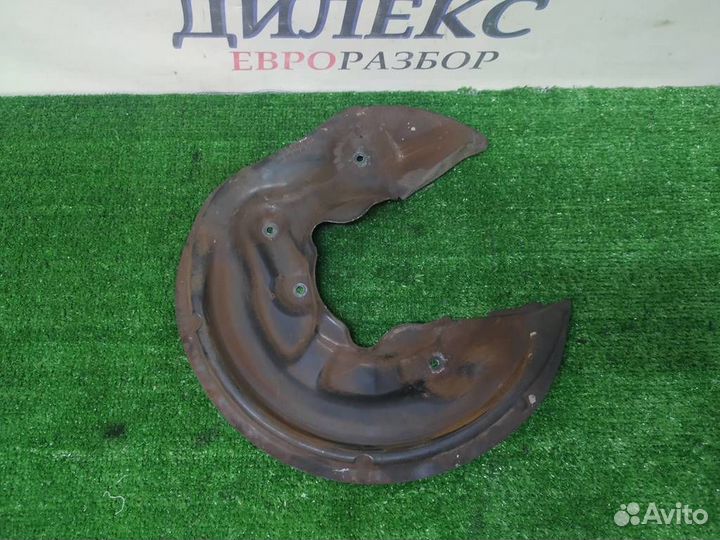 Пыльник тормозного диска VW Tiguan 2007-2011