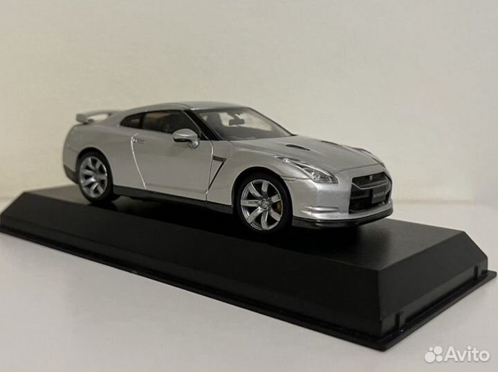 Nissan GT-R (R35) 2008, Kyosho, 1/43