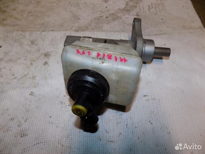 Цилиндр тормозной главный Duster 2012