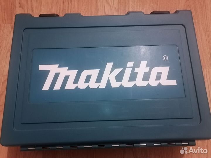 Перфоратор makita новый