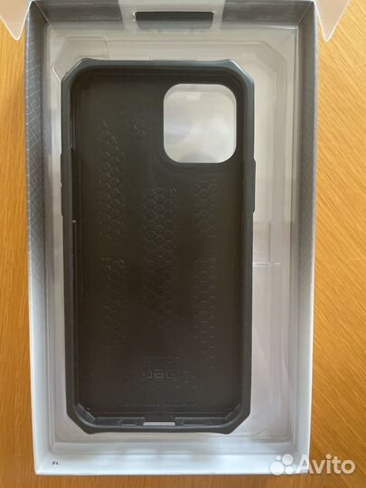 Чехол UAG monarch iPhone 12 / 12 pro