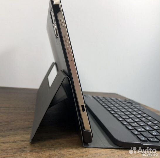 Планшет umiio 6/128г