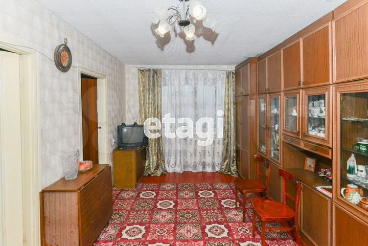 4-к. квартира, 61 м², 5/5 эт.