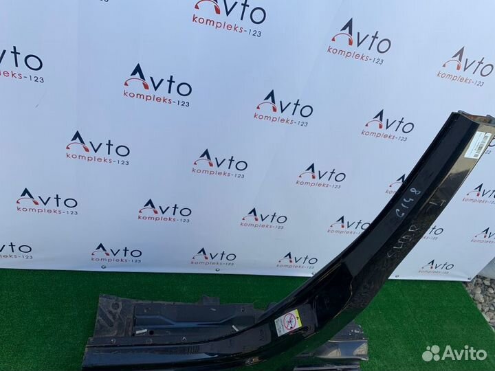 Центральная стойка кузова левая Volkswagen Sharan